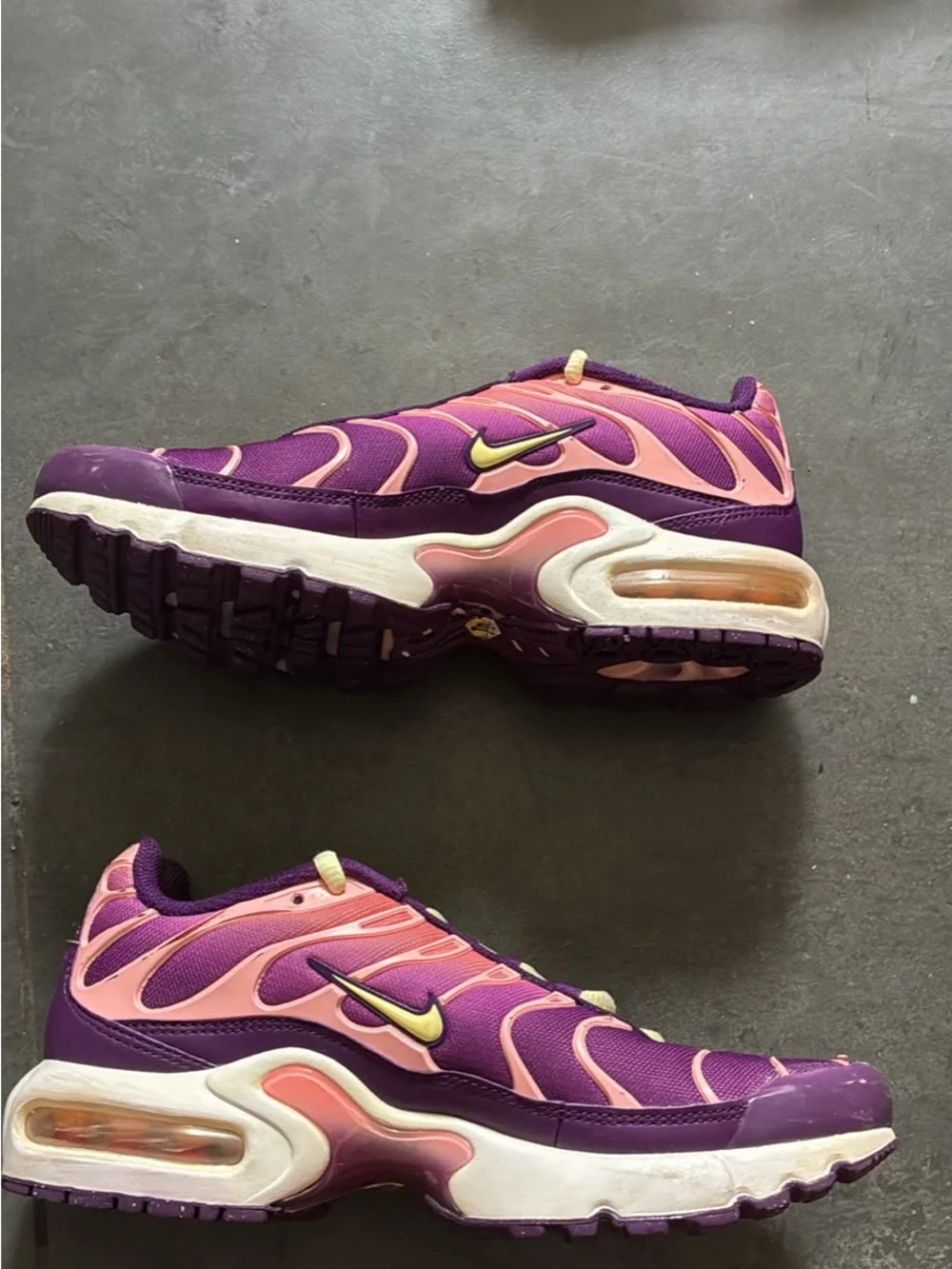 Nike Women’s Purple, Pink & Yellow Athletic Sneakers